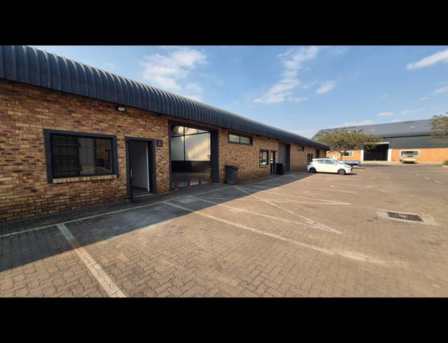 149M² FACTORY TO LET IN BENONI SOUTH